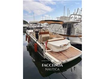 INVICTUS YACHT 280 GT