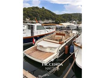 INVICTUS YACHT 280 GT