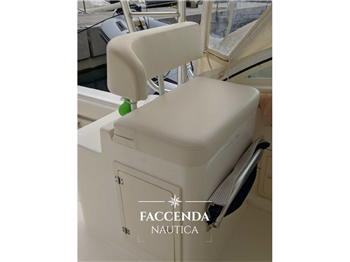 ALBEMARLE 280 EXPRESS FISHERMAN