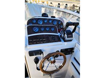 MANO' MARINE 25 Cruiser