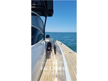 LILYBAEUM YACHT LIPARI 31