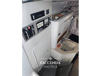 CROWNLINE 268 CR