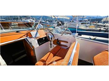 DELTA POWERBOATS 26 OPEN