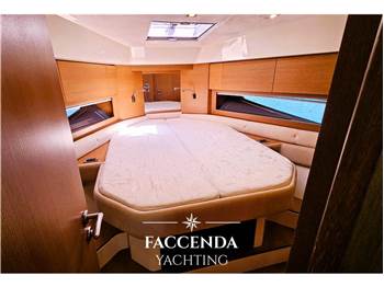 AZIMUT ATLANTIS 44