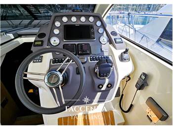 AZIMUT ATLANTIS 44