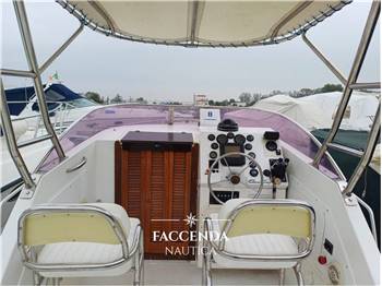 CHRIS CRAFT SEA HAWK 254