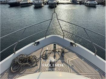 PRINCESS YACHTS 67