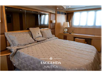 PRINCESS YACHTS 67