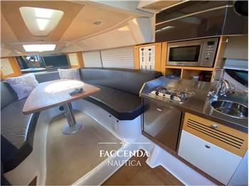 CRANCHI Endurance 33