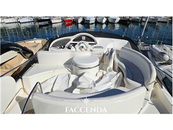 AZIMUT 46