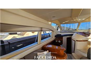 AZIMUT 46