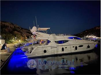 Ferretti 550