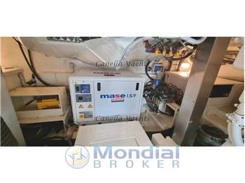 Mochi Craft 51 Dolphin