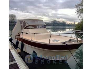 Cantieri Tirrenia Viveur 28 Cabin