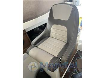Jeanneau Merry Fisher 695