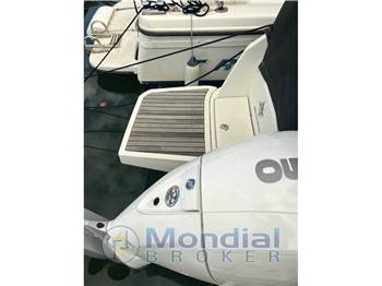Jeanneau Merry Fisher 695