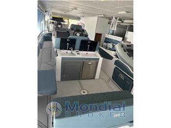 HONDA MARINE H28 DAY CRUISER