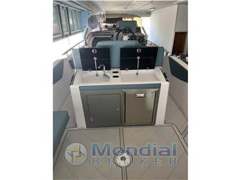 HONDA MARINE H28 DAY CRUISER