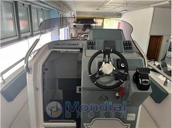 HONDA MARINE H28 DAY CRUISER