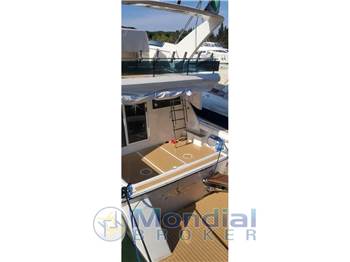 Tiara Yachts 360 Fly
