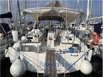 Beneteau OCEANIS 35