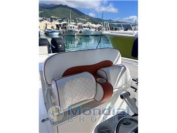 Wellcraft Marine SCARAB 35 SPORT CUDDY