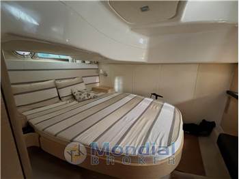 Cranchi MEDITERRANEE 43 HARD TOP