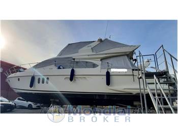 Azimut AZ 55