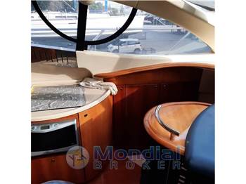 Azimut AZ 55