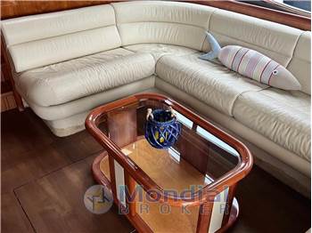 Ferretti Yachts FERRETTI 680