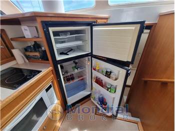 Riviera Marine 43 Flybridge