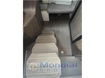 Ranieri International Cayman 33 Excutive