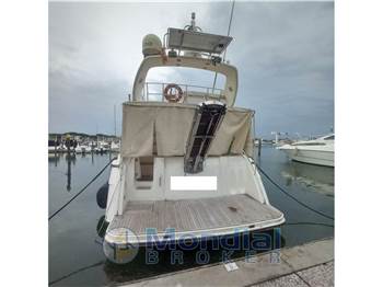 Princess Yachts 440 Fly