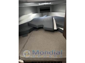 Ranieri International Cayman 38 Excutive