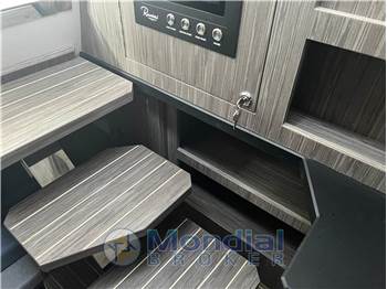 Ranieri International Cayman 38 Excutive