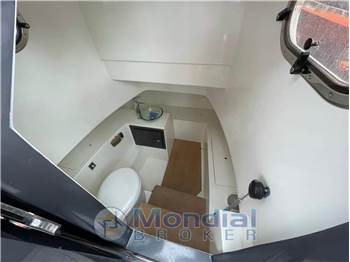 Albatro International 32 Open FB