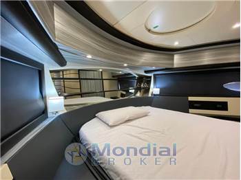 Pershing Pershing 76