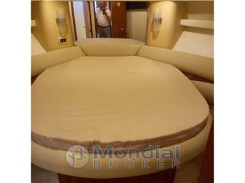 Azimut 39