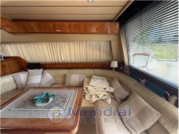 Ferretti Yachts FERRETTI 530
