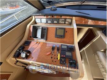 Ferretti Yachts FERRETTI 530