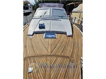 Ferretti Yachts ALTURA 46/49