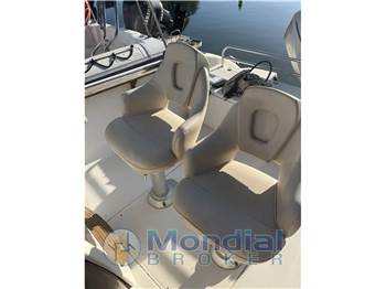 Sessa Marine Key Largo 22'