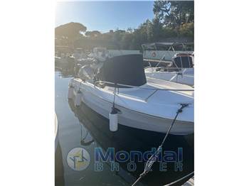 Sessa Marine Key Largo 22'