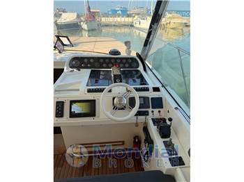 Fairline 42