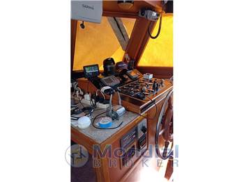 Edership Trawler 39