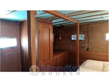 Edership Trawler 39