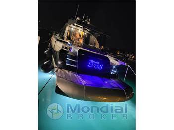 Fashion Yachts 68