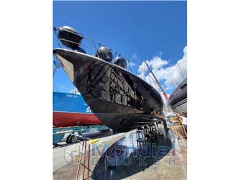 Fashion Yachts 68
