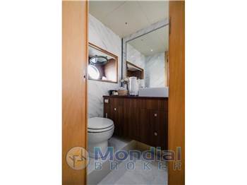 Fashion Yachts 68