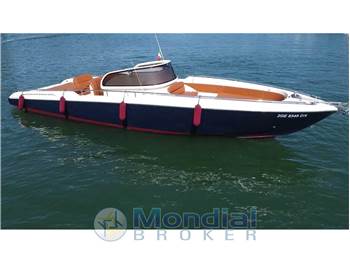 Supermarine Iguana 36